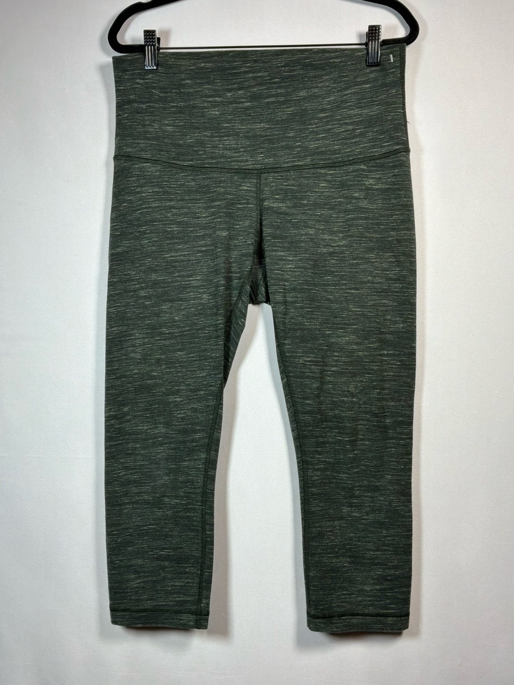 lululemon athletica Heathered Olive High-Rise Cropped Leggings - Picture 2 of 7